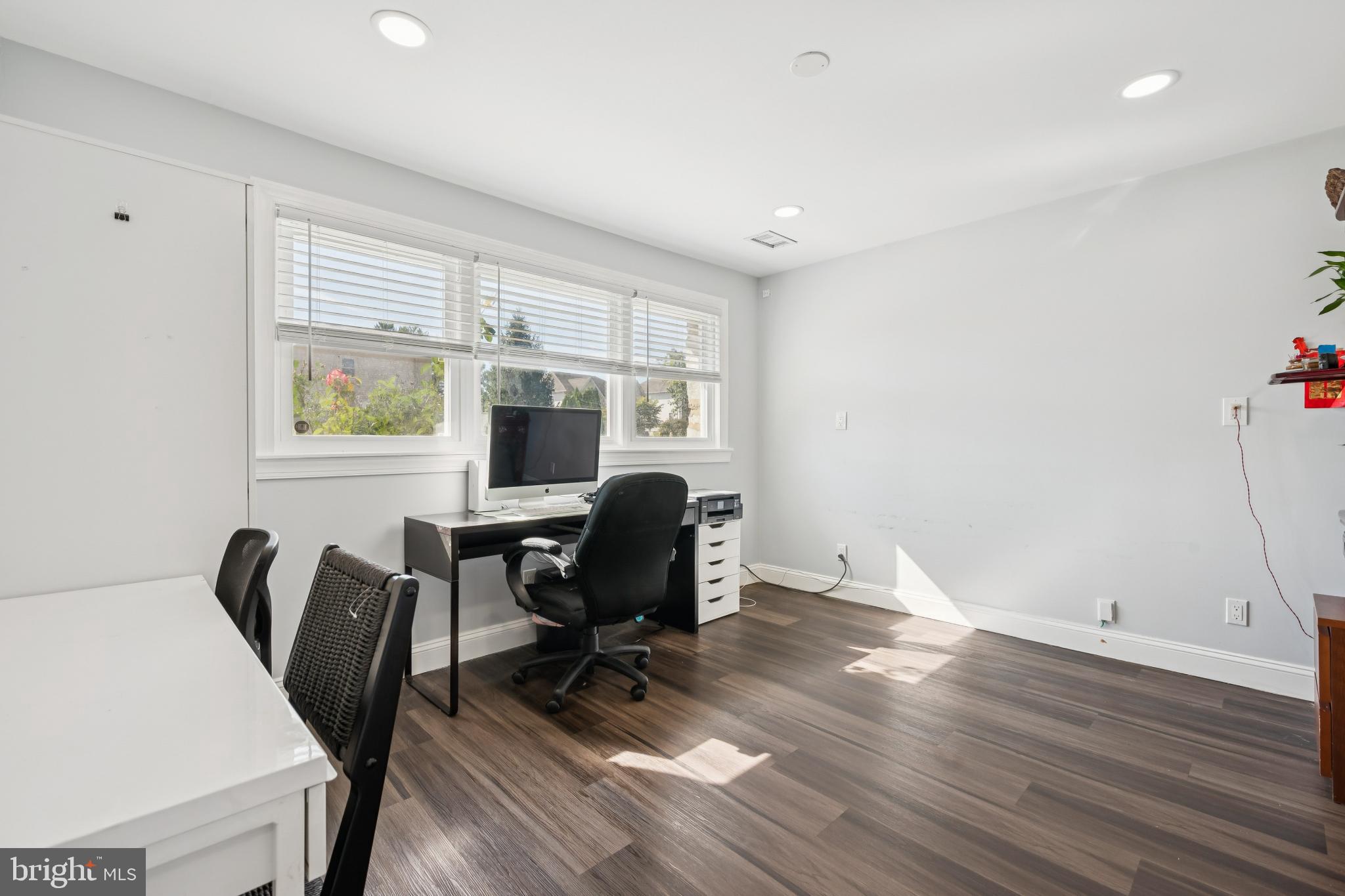 9810 Bridle Road Philadelphia, PA 19115 - Photo 16 of 25 a workspace with furniture hardwood and a window