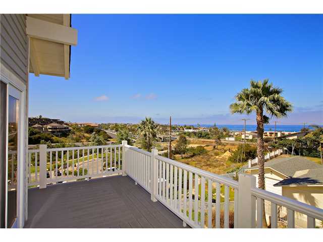 380 Dollimore Road Encinitas, CA 92024 - Photo 15 of 25