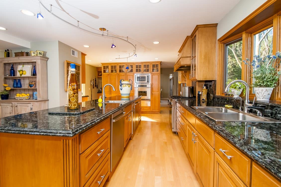 380 Dollimore Road Encinitas, CA 92024 - Photo 8 of 25