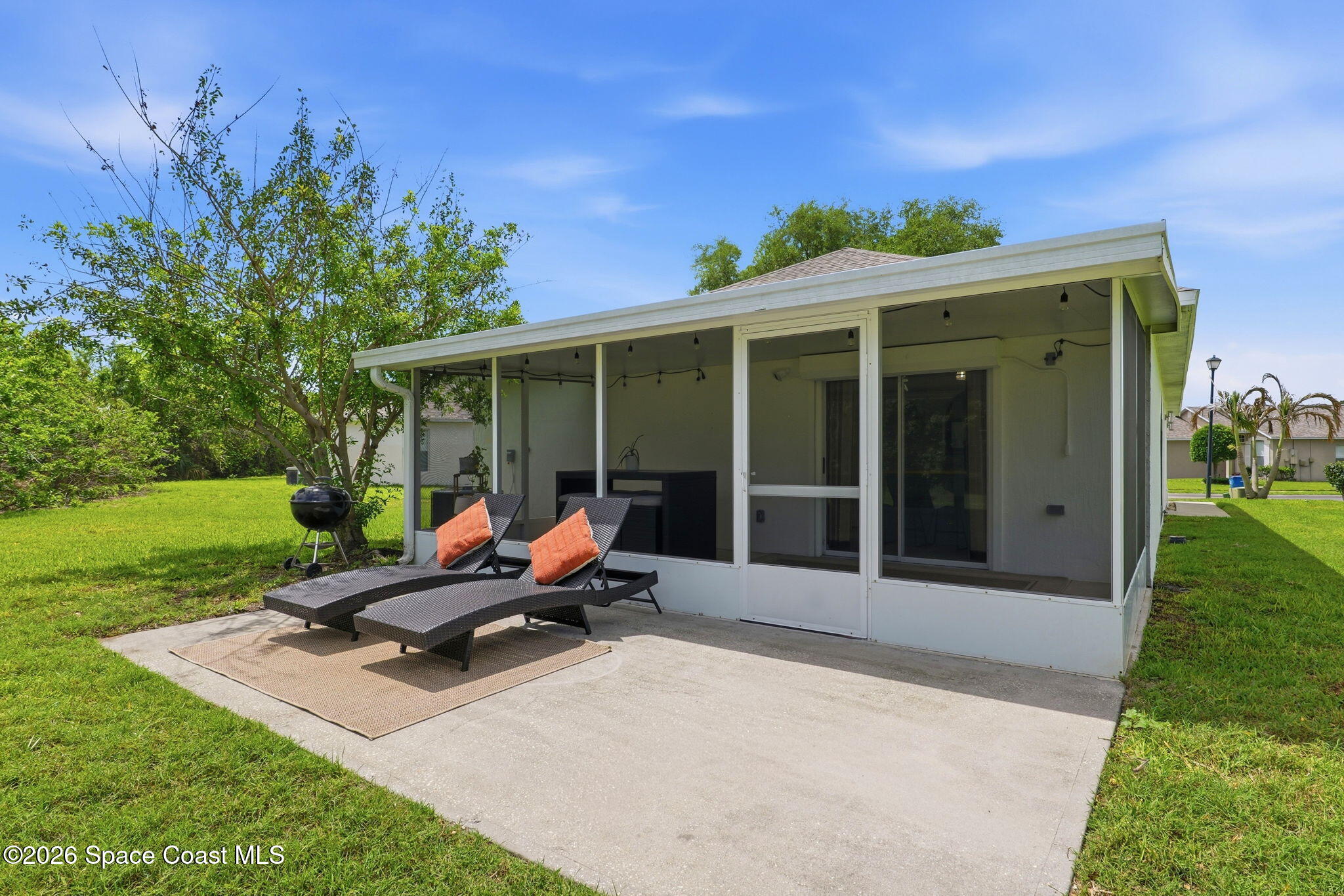 2149 Redwood Circle Palm Bay, FL 32905 - Photo 5 of 41 6-web-or-mls-Redwood-6