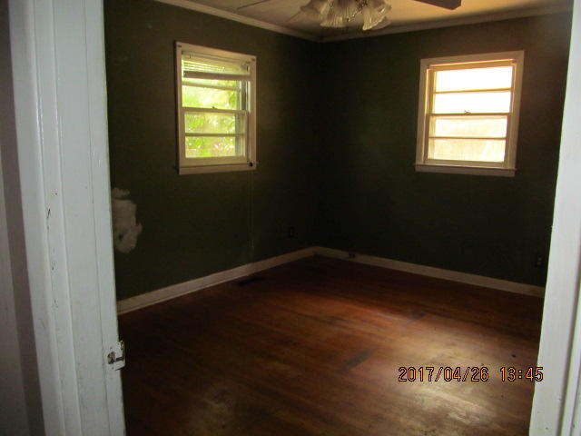 114 Ridge Road Summerville, SC 29485 - Photo 9 of 12 028