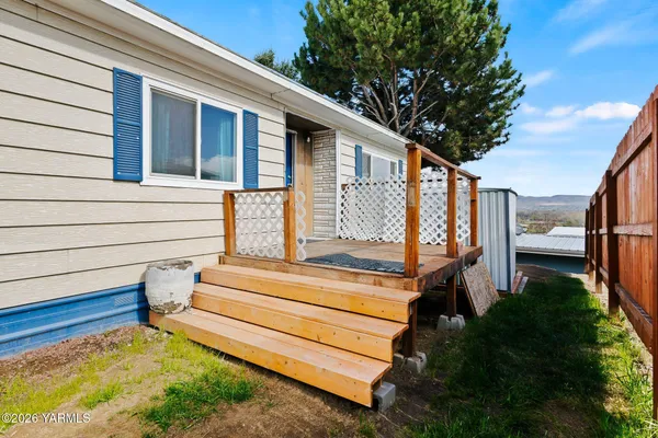 $45,000 | 26 Leisure Hill Drive, Yakima, WA 98903