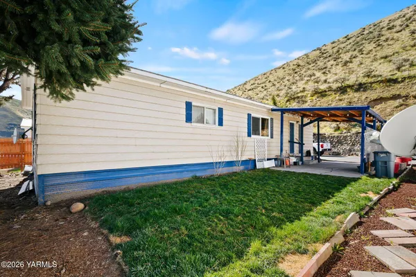 $45,000 | 26 Leisure Hill Drive, Yakima, WA 98903