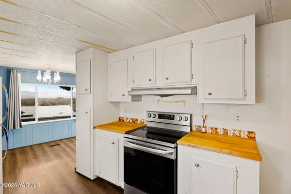 $45,000 | 26 Leisure Hill Drive, Yakima, WA 98903