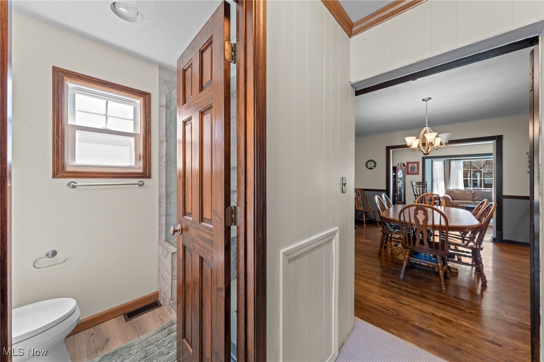 4133 Bayard Road Cleveland, OH 44121 - Photo 12 of 43