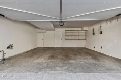 a view of a garage