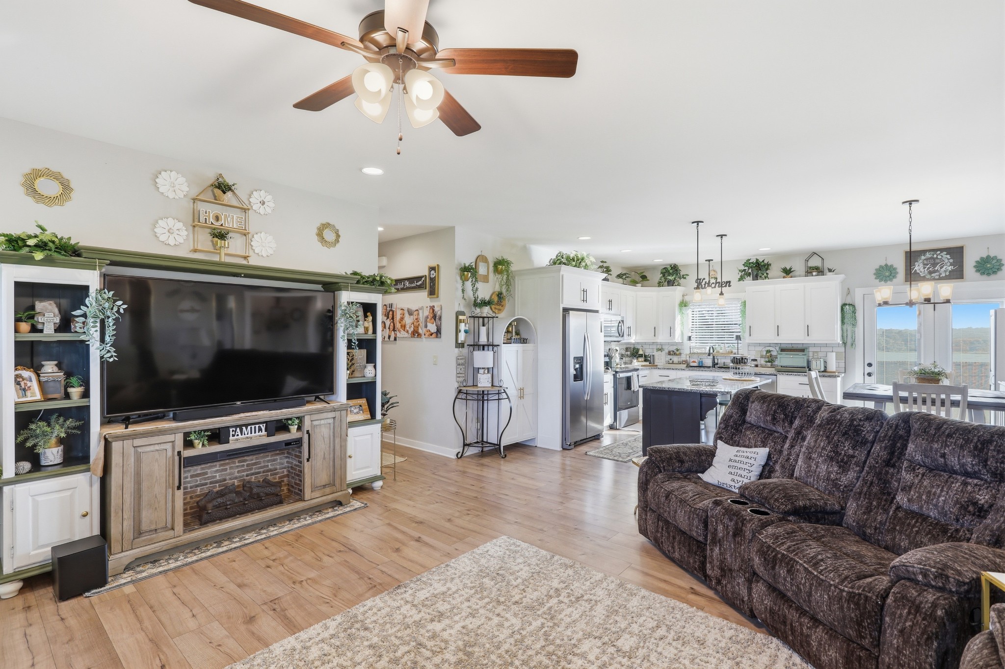 872 Union Chapel Road Scottsville, KY 42164 - Photo 2 of 41