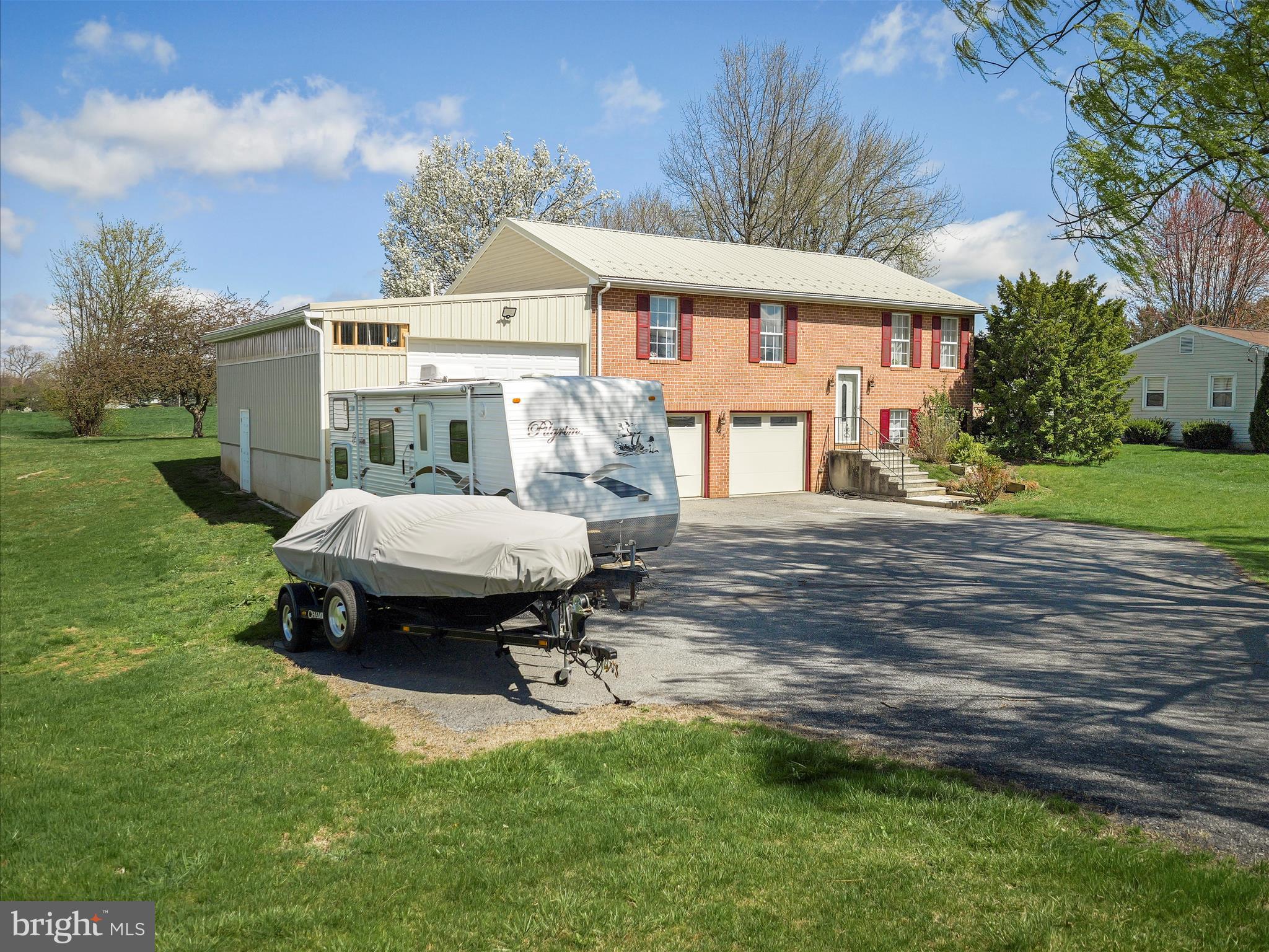 585 Walnut Bottom Road Shippensburg, PA 17257 - Photo 3 of 32 Large driveway/parking area