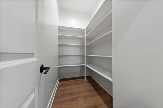 $575,000 | 4528 Southwest Berkshire Drive, Lee's Summit, MO 64083