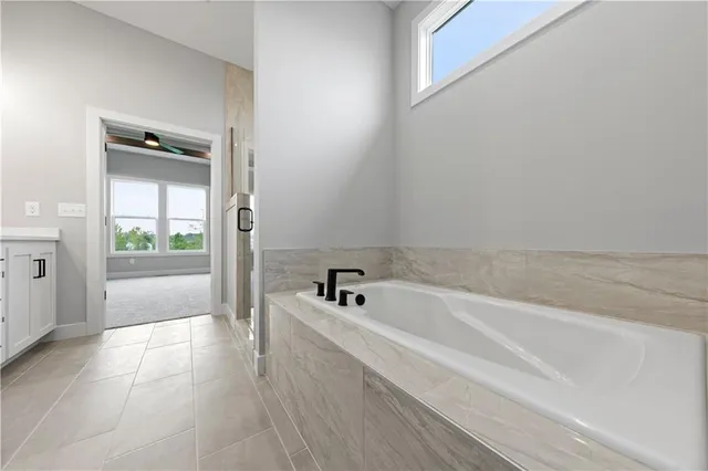 $575,000 | 4528 Southwest Berkshire Drive, Lee's Summit, MO 64083