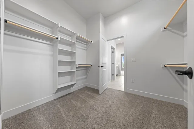 $575,000 | 4528 Southwest Berkshire Drive, Lee's Summit, MO 64083