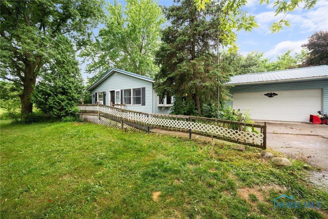 29421 Oregon Road Perrysburg, OH 43551 - Photo 2 of 28 Gallery Image 2