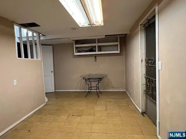 $4,000 | 144 Magnolia Avenue, Hillsdale, NJ 07642