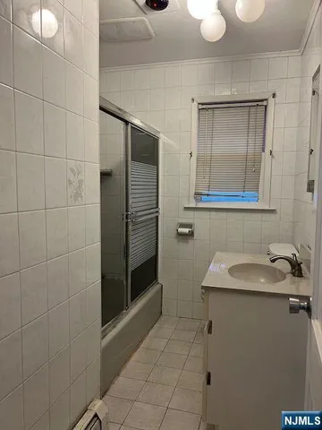 $4,000 | 144 Magnolia Avenue, Hillsdale, NJ 07642