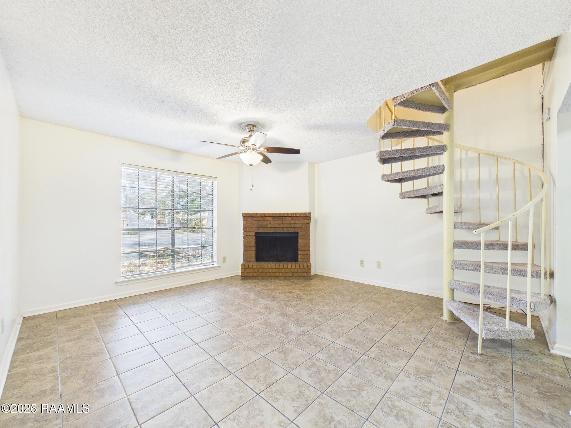 446 Failla Road, Unit C Lafayette, LA 70508 - Photo 11 of 32 CAM06258G6-PR0008-STILL009