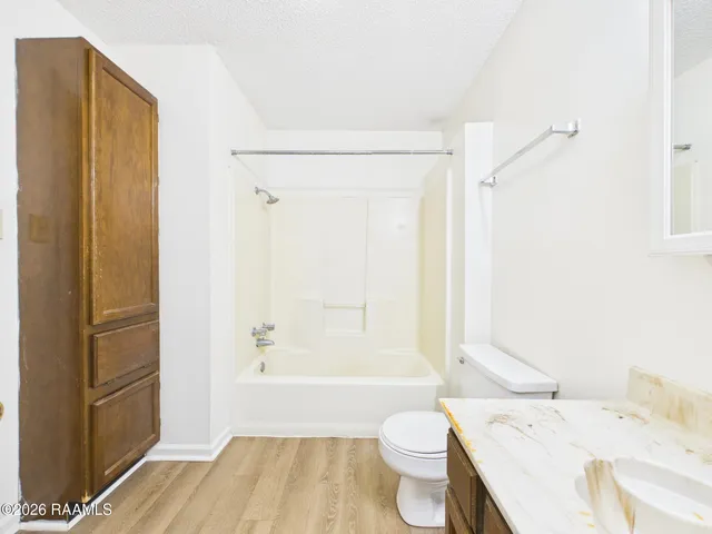 $950 | 446 Failla Road, Unit C, Lafayette, LA 70508