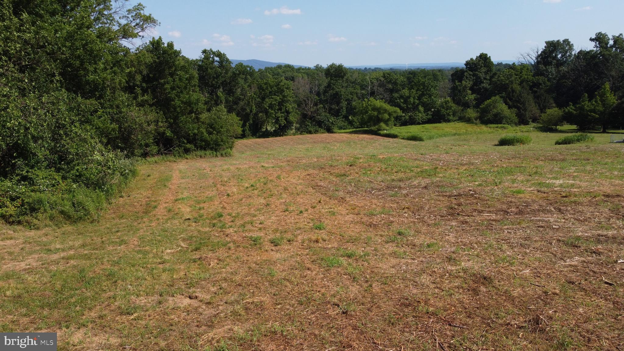 407 Oley Furnace Road Oley, PA 19547 - Photo 4 of 10