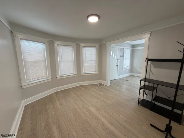 $3,000 | 801 Spruce Street, Roselle, NJ 07203