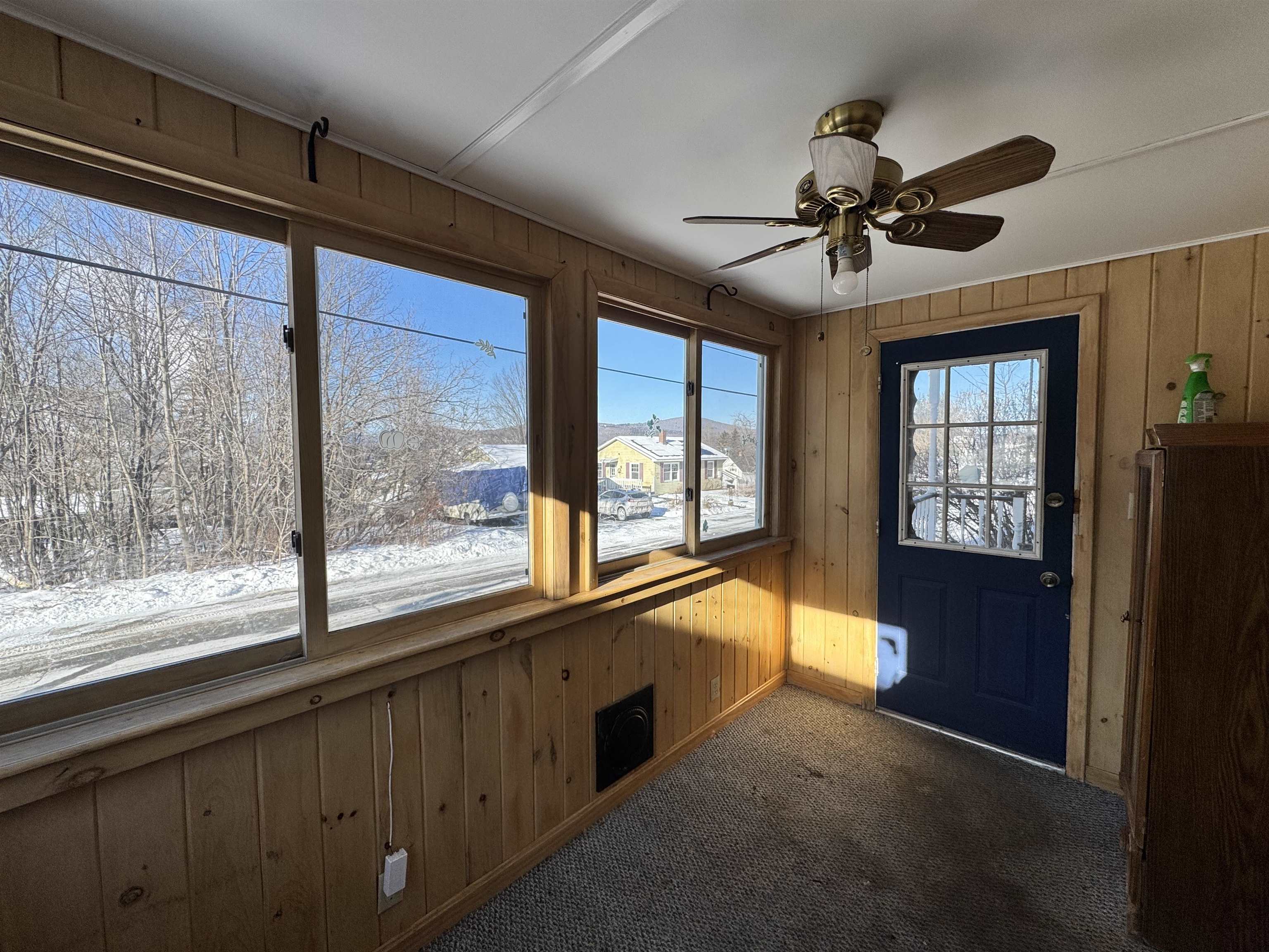642 Howland Street Berlin, NH 03570 - Photo 20 of 34