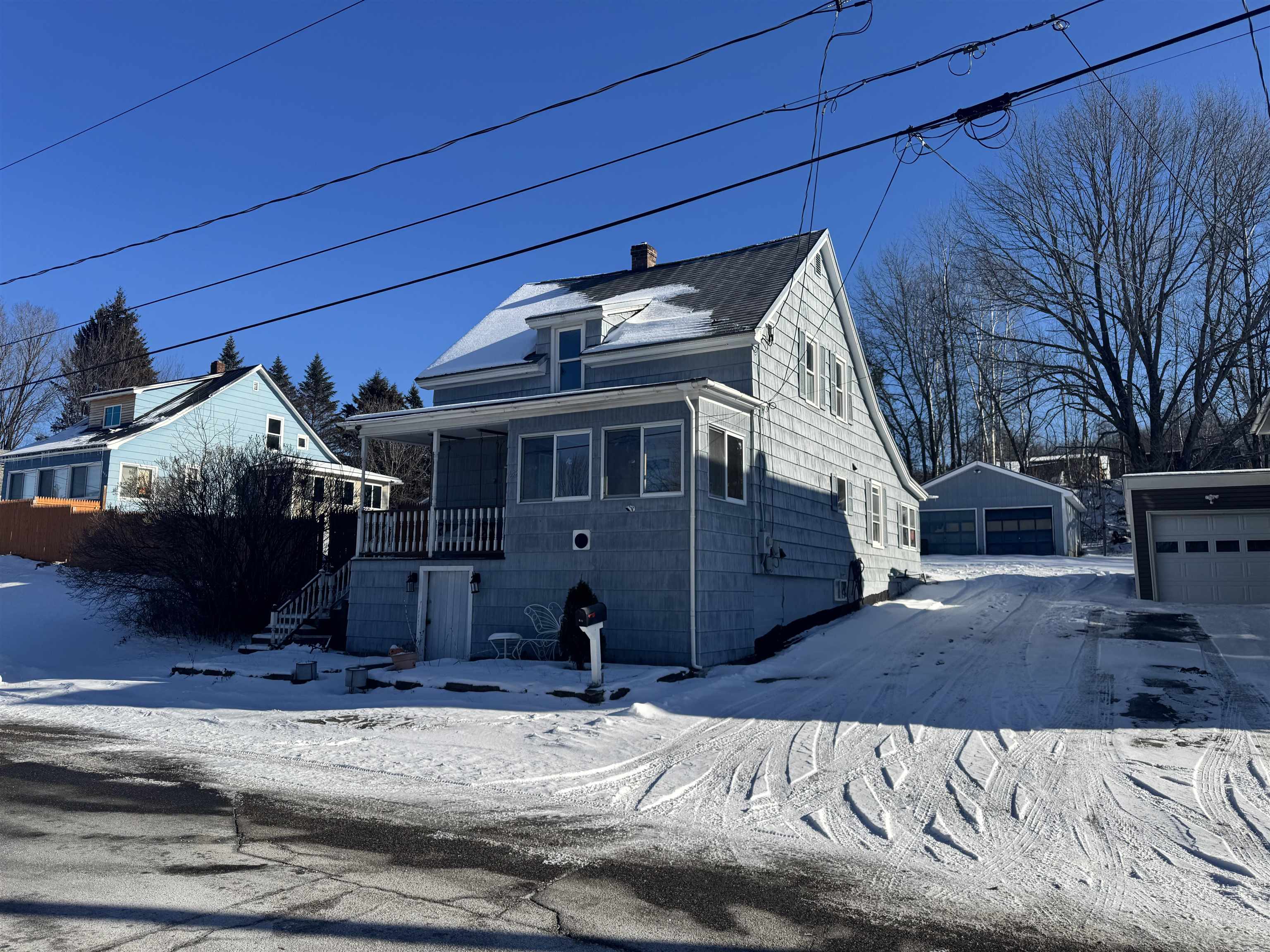 642 Howland Street Berlin, NH 03570 - Photo 2 of 34