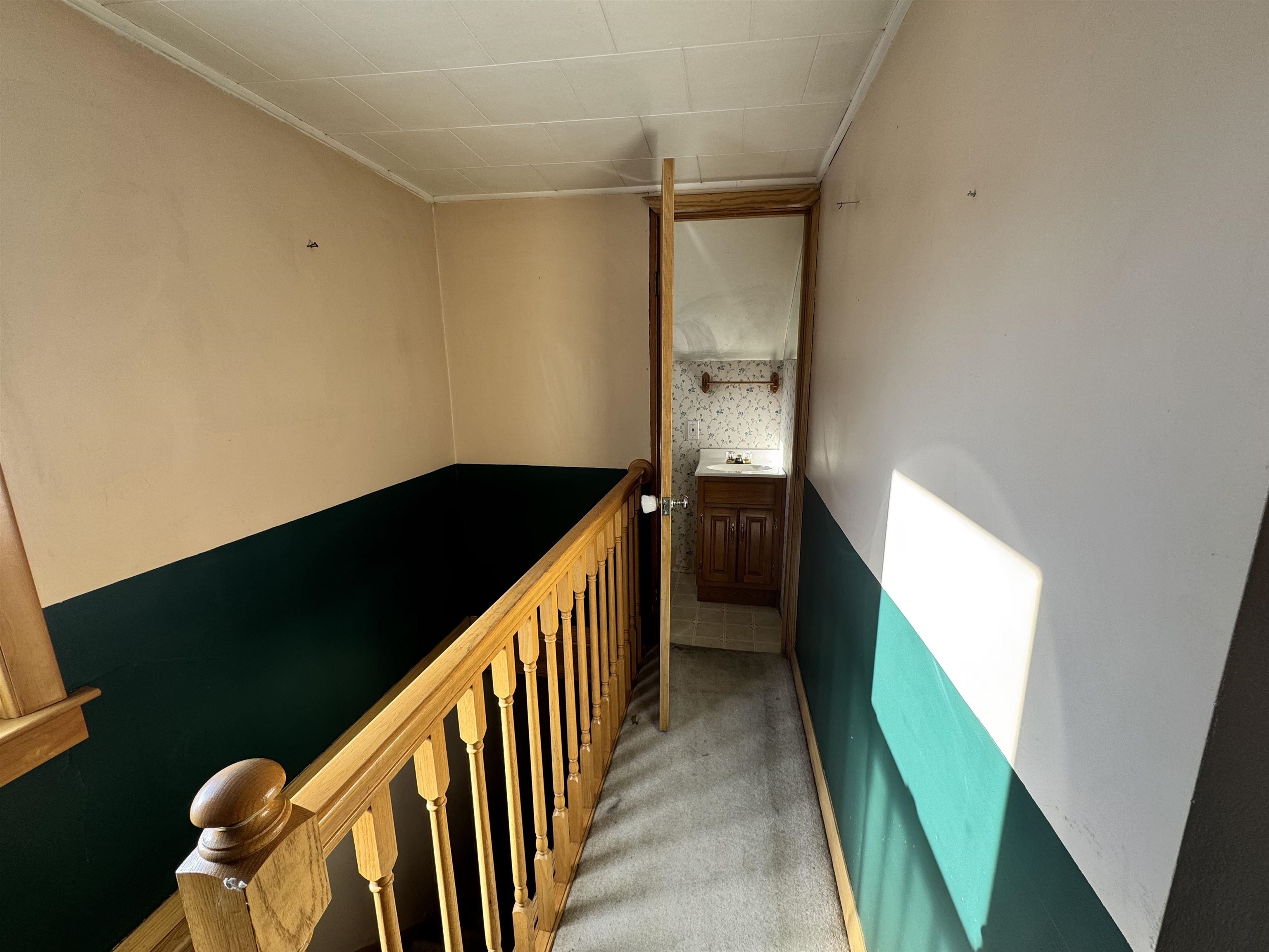642 Howland Street Berlin, NH 03570 - Photo 21 of 34