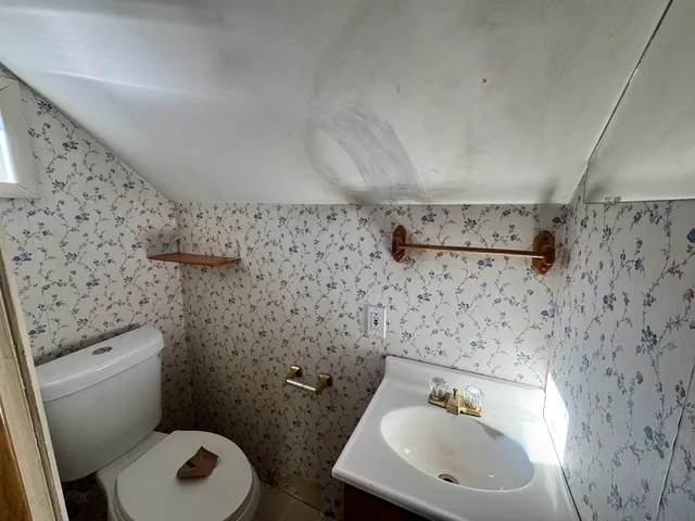 $135,000 | 642 Howland Street, Berlin, NH 03570