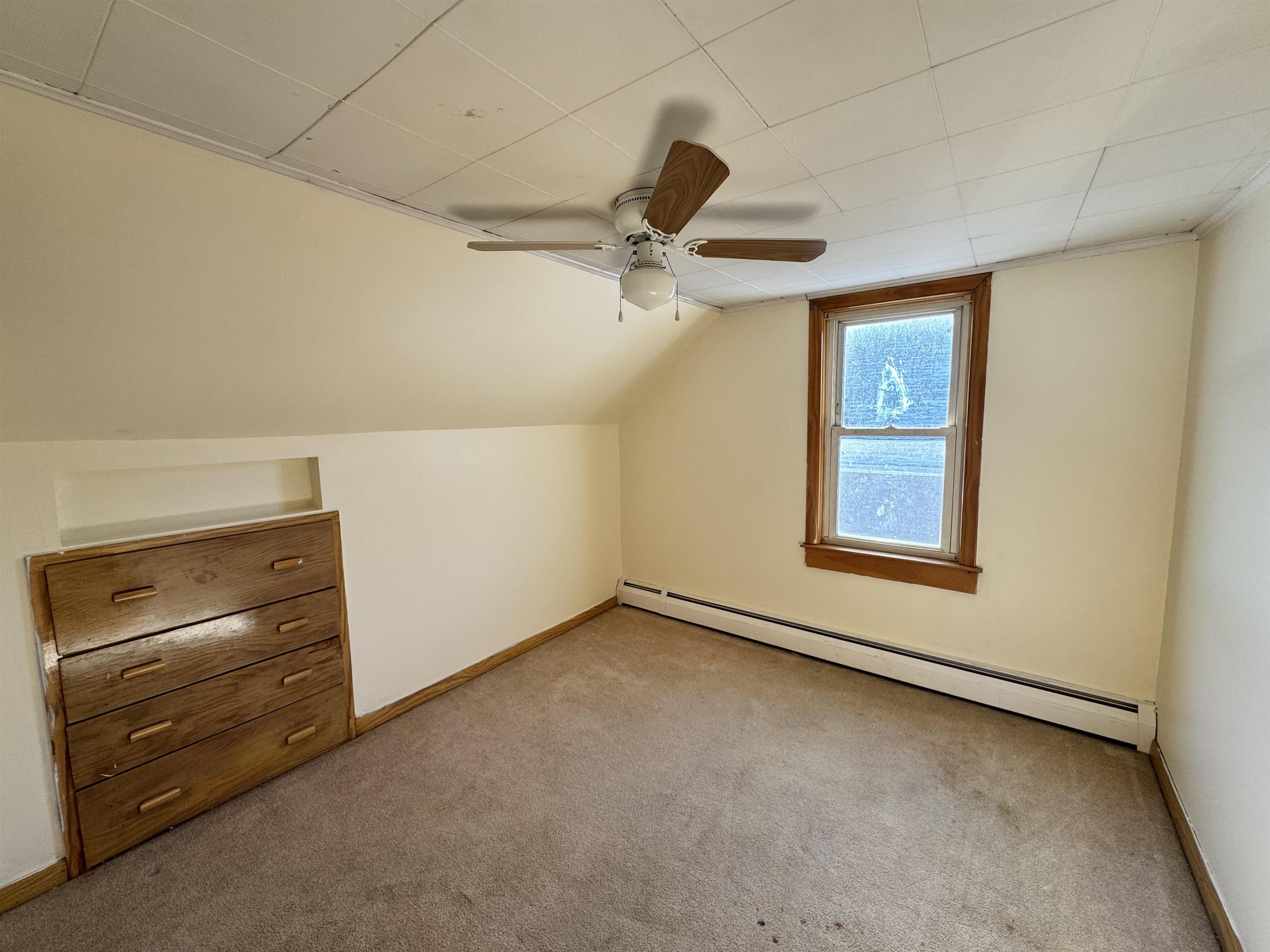 642 Howland Street Berlin, NH 03570 - Photo 23 of 34