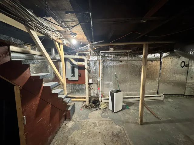 $135,000 | 642 Howland Street, Berlin, NH 03570