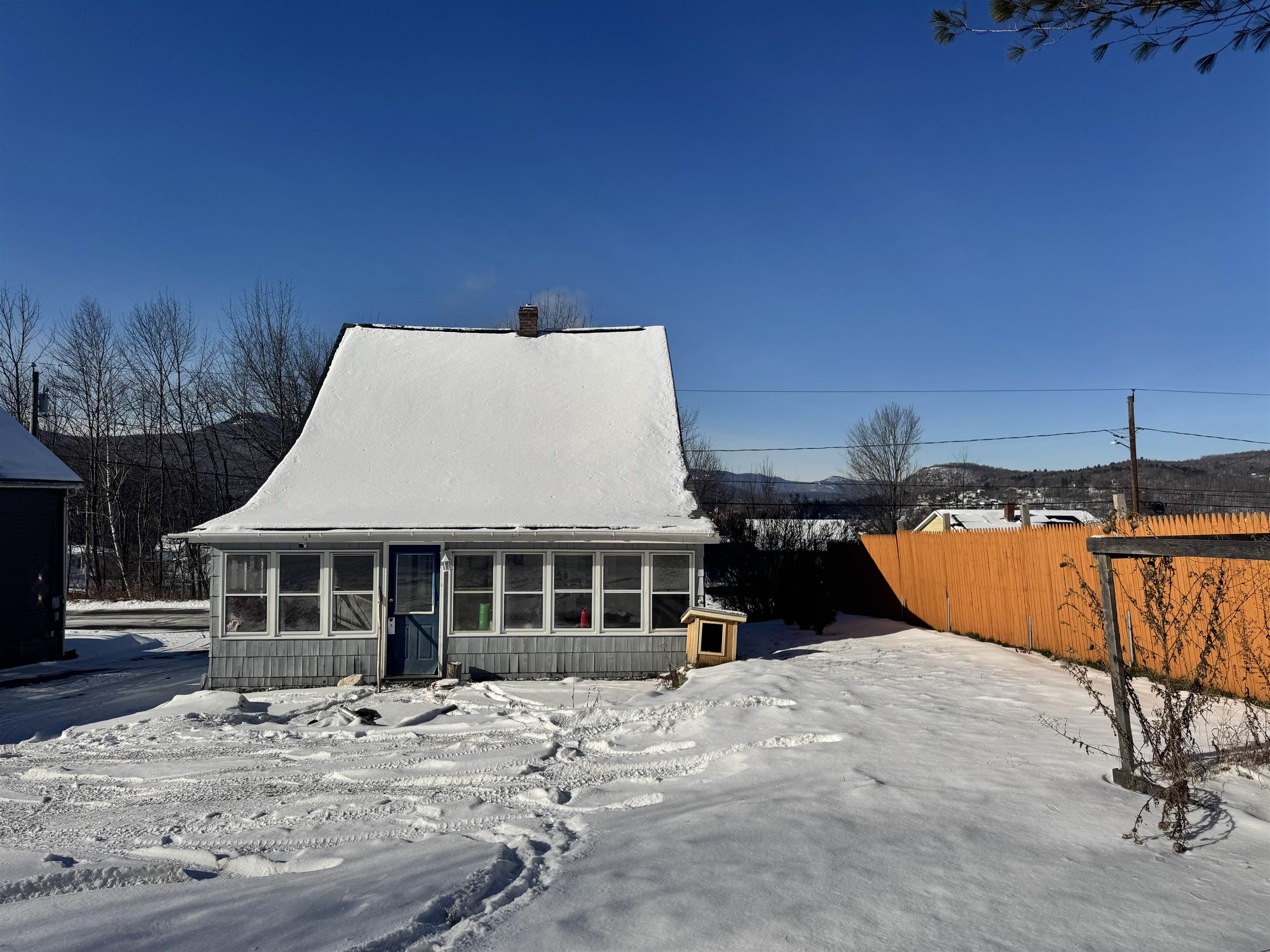 642 Howland Street Berlin, NH 03570 - Photo 6 of 34