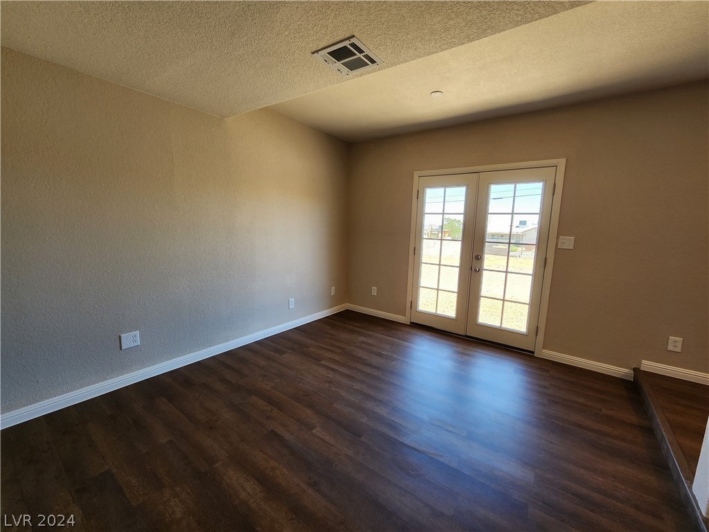 290 West Basic Road Henderson, NV 89015 - Photo 5 of 26