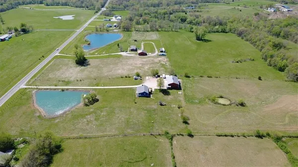 $649,900 | 4270 69th Highway, Lathrop, MO 64465