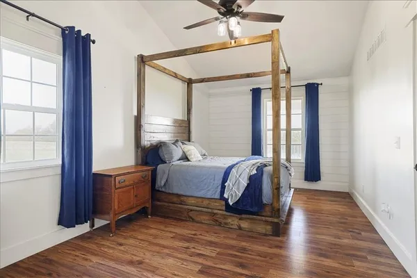 $649,900 | 4270 69th Highway, Lathrop, MO 64465