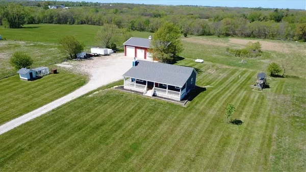 $649,900 | 4270 69th Highway, Lathrop, MO 64465