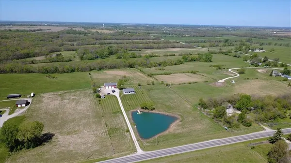 $649,900 | 4270 69th Highway, Lathrop, MO 64465