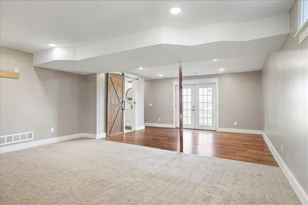 $649,900 | 4270 69th Highway, Lathrop, MO 64465