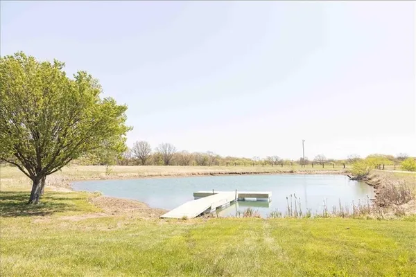 $649,900 | 4270 69th Highway, Lathrop, MO 64465