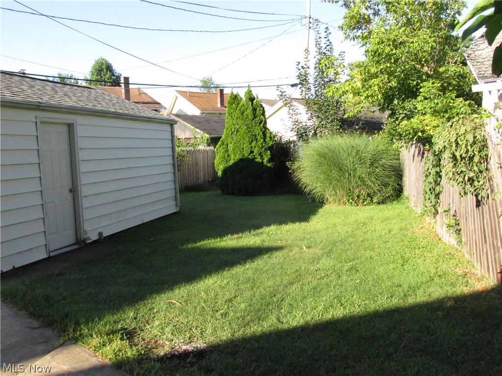 2252 Lake Rd Boulevard Northwest Canton, OH 44708 - Photo 22 of 22 Gallery Image 22