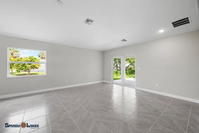 $199,000 | 16 Islandia Lane, Port St. Lucie, FL 34952