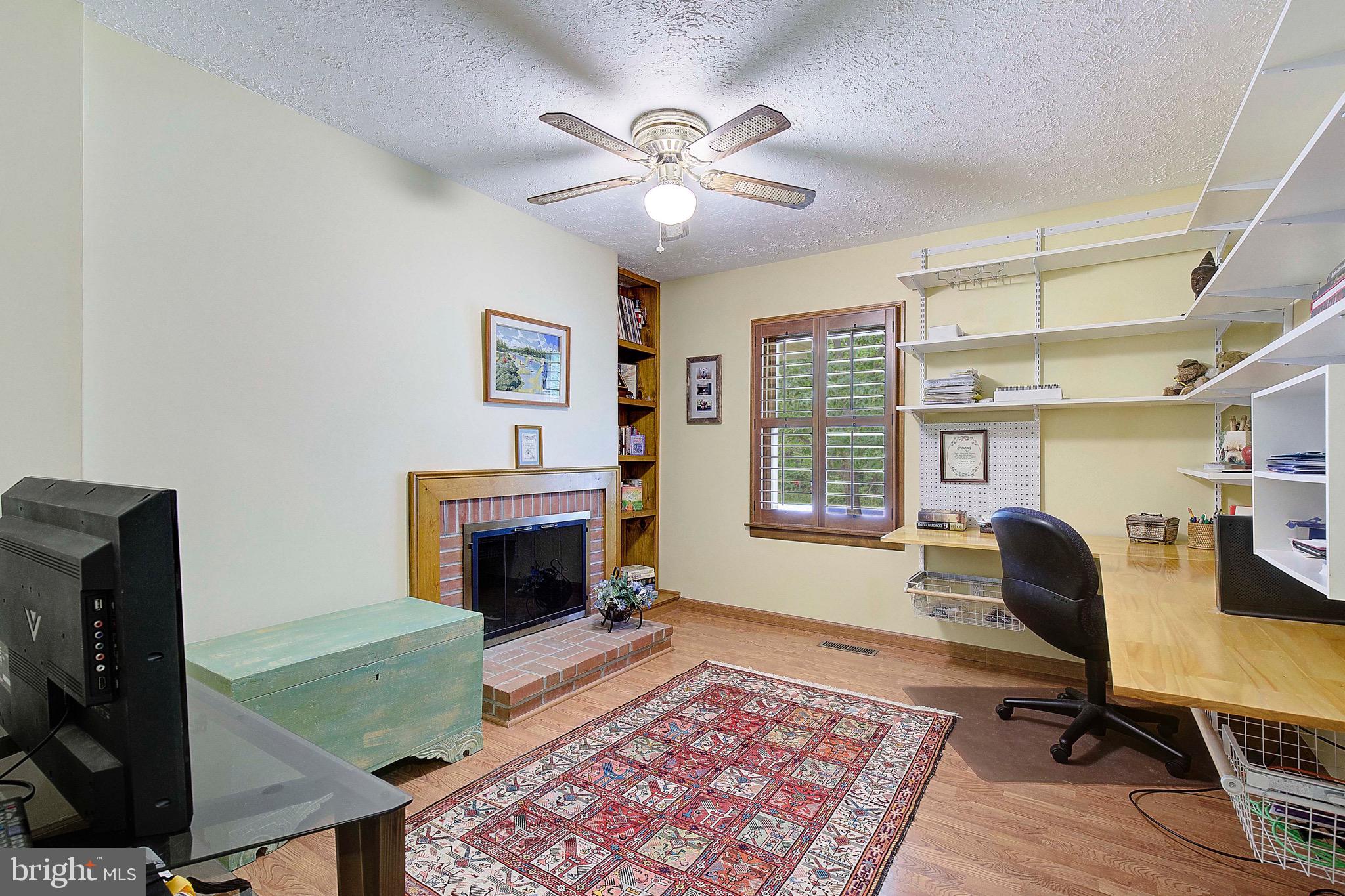 208 Dorchester Road Stevensville, MD 21666 - Photo 22 of 36 Bedroom 3 is currently being used as an office