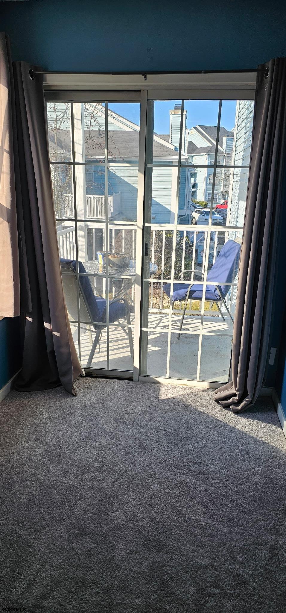 160 Heather Croft, Unit 160 Egg Harbor Township, NJ 08234 - Photo 11 of 12 an empty room with windows