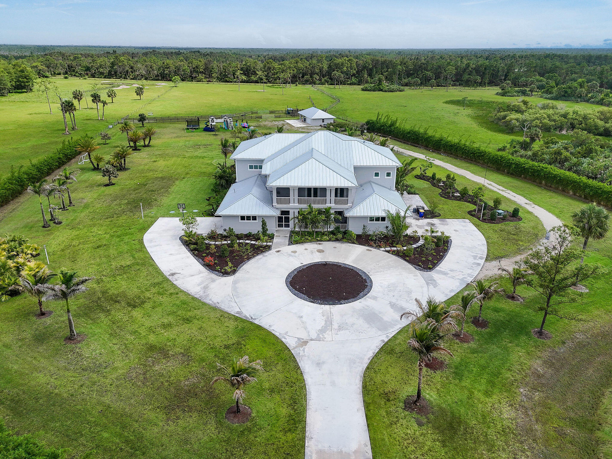 2985 Southwest Trailside Path Stuart, FL 34997 - Photo 2 of 66 2985SWTrailsidePathAerials(4)