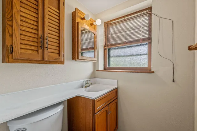 $400,000 | 3465 Wilshire Road, Brookfield, WI 53045