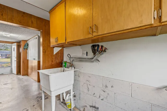 $400,000 | 3465 Wilshire Road, Brookfield, WI 53045