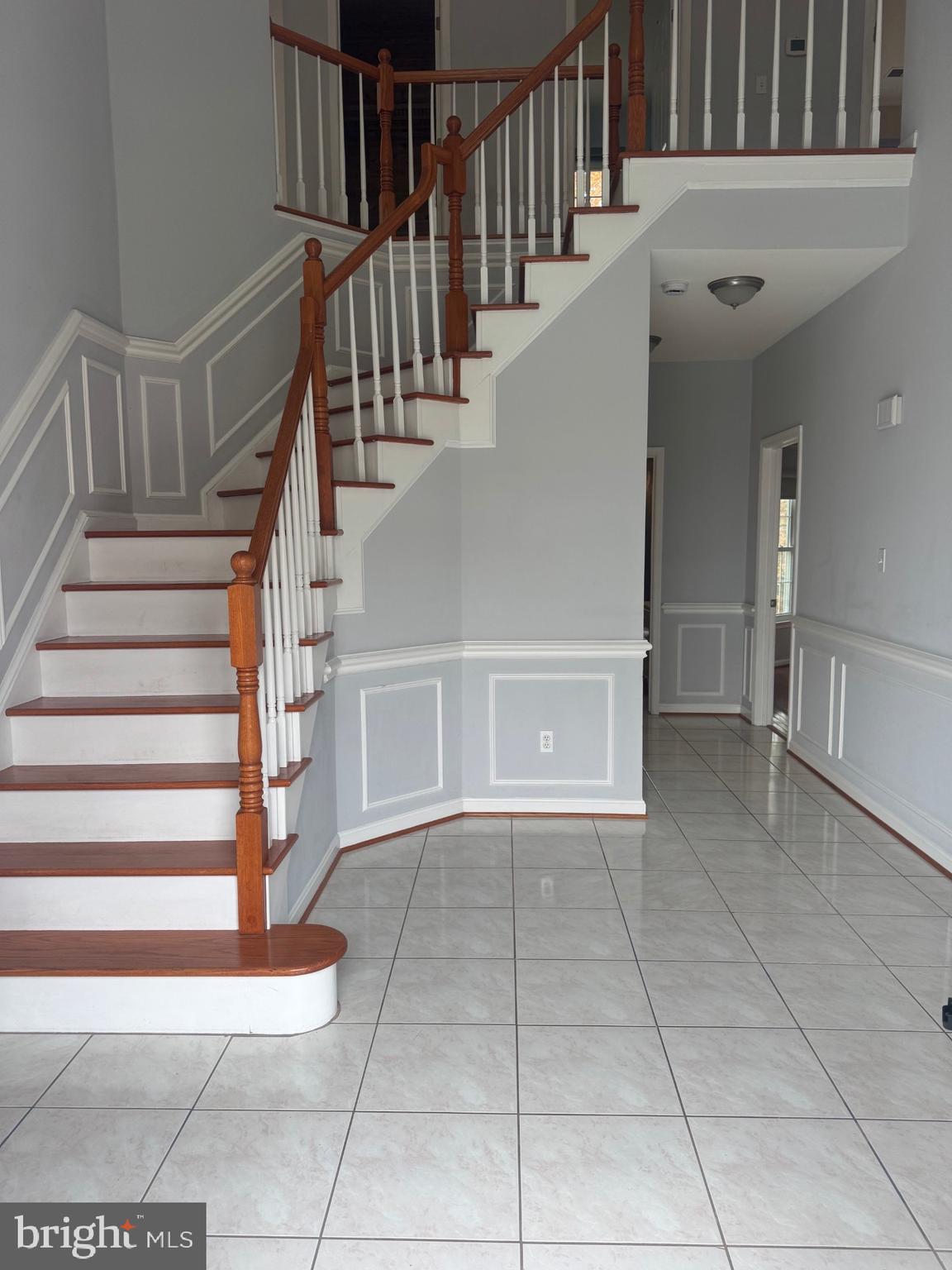 8143 Ridge Creek Way Springfield, VA 22153 - Photo 2 of 42 a view of entryway and hall