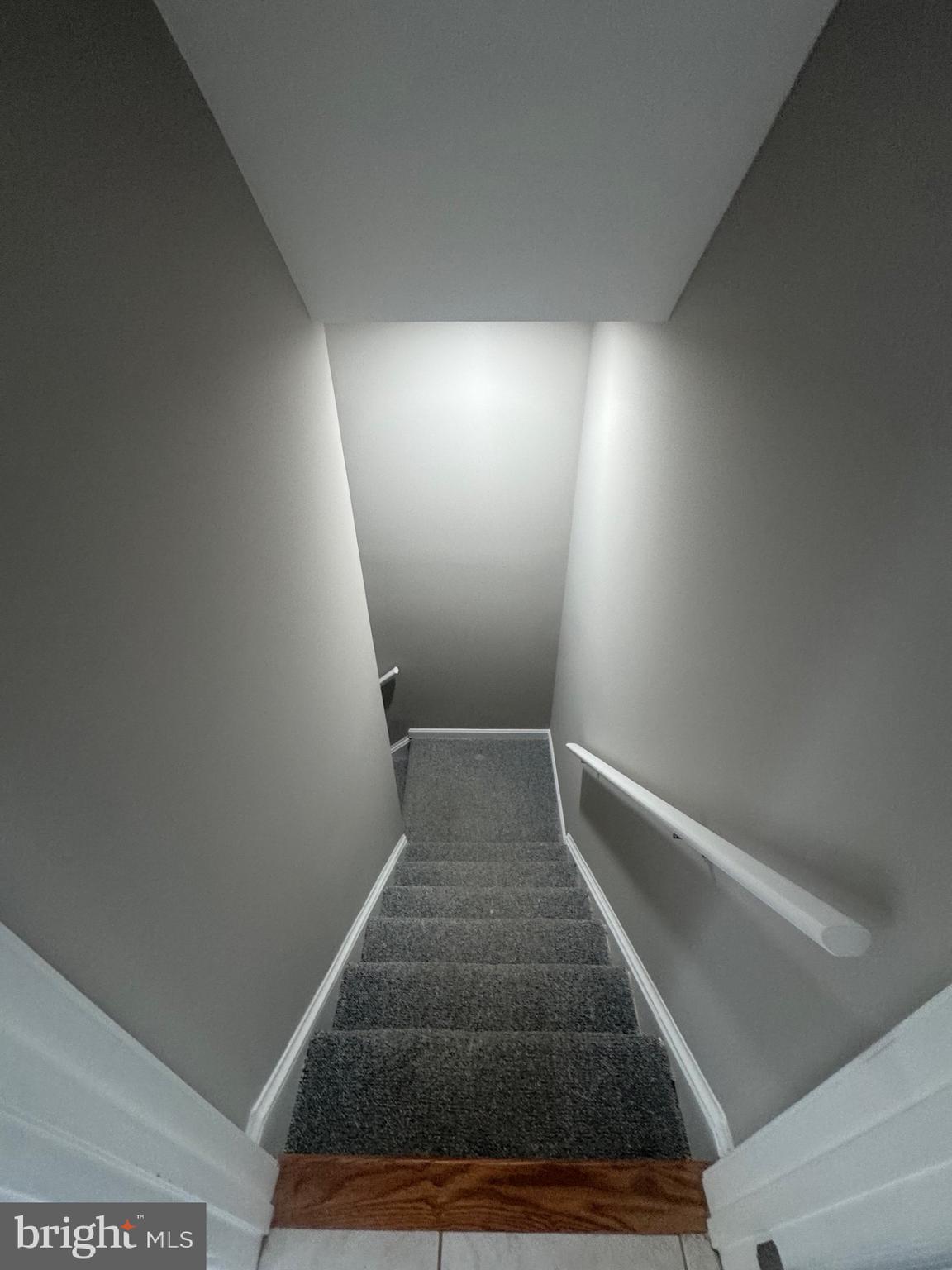 8143 Ridge Creek Way Springfield, VA 22153 - Photo 30 of 42 a view of entryway