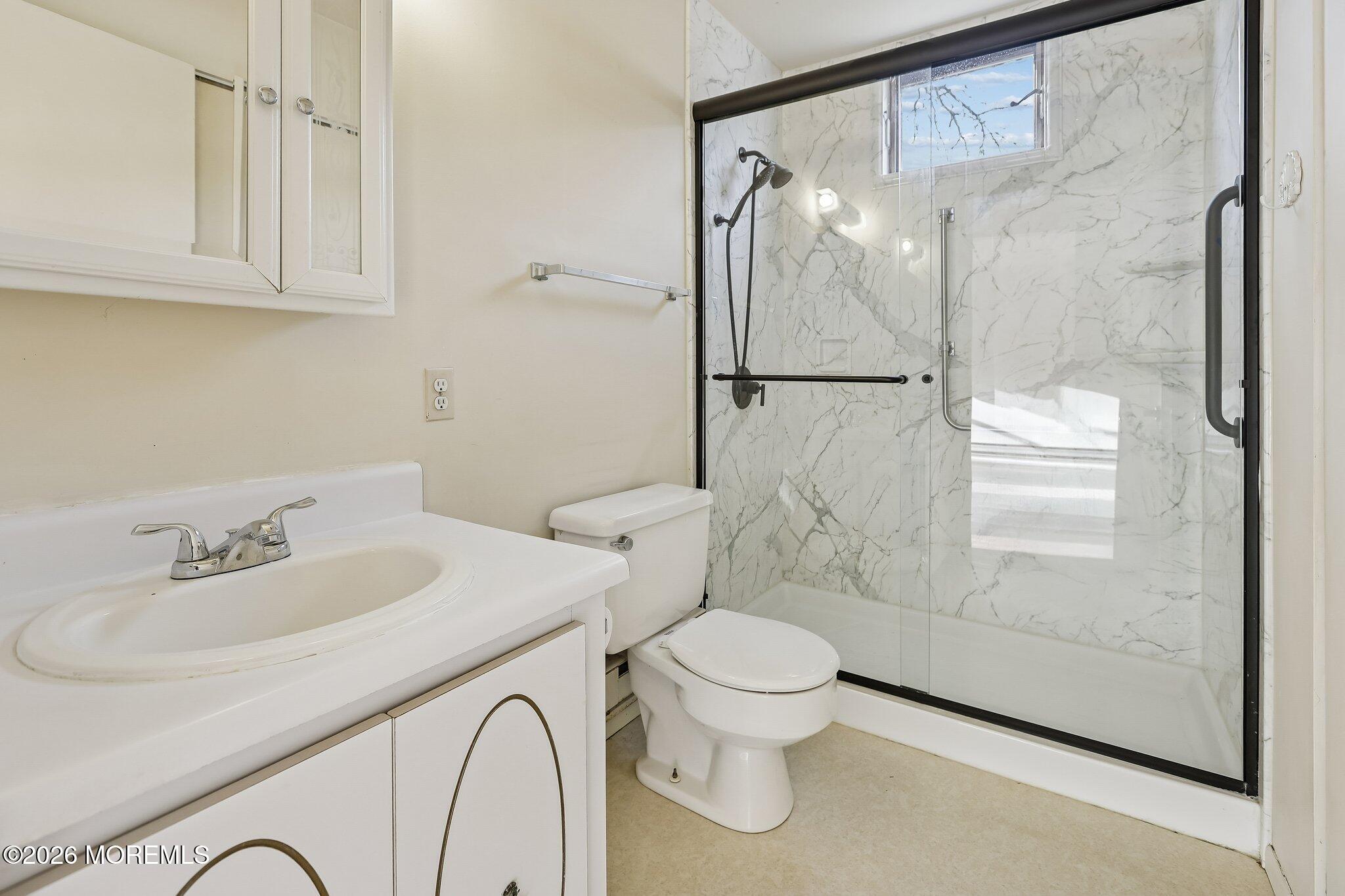 13 Churchill Road, Unit 71 Whiting, NJ 08759 - Photo 11 of 28 19-web-or-mls-_0251168