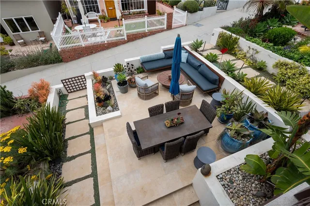 $50,000 | 126 4th Street, Manhattan Beach, CA 90266