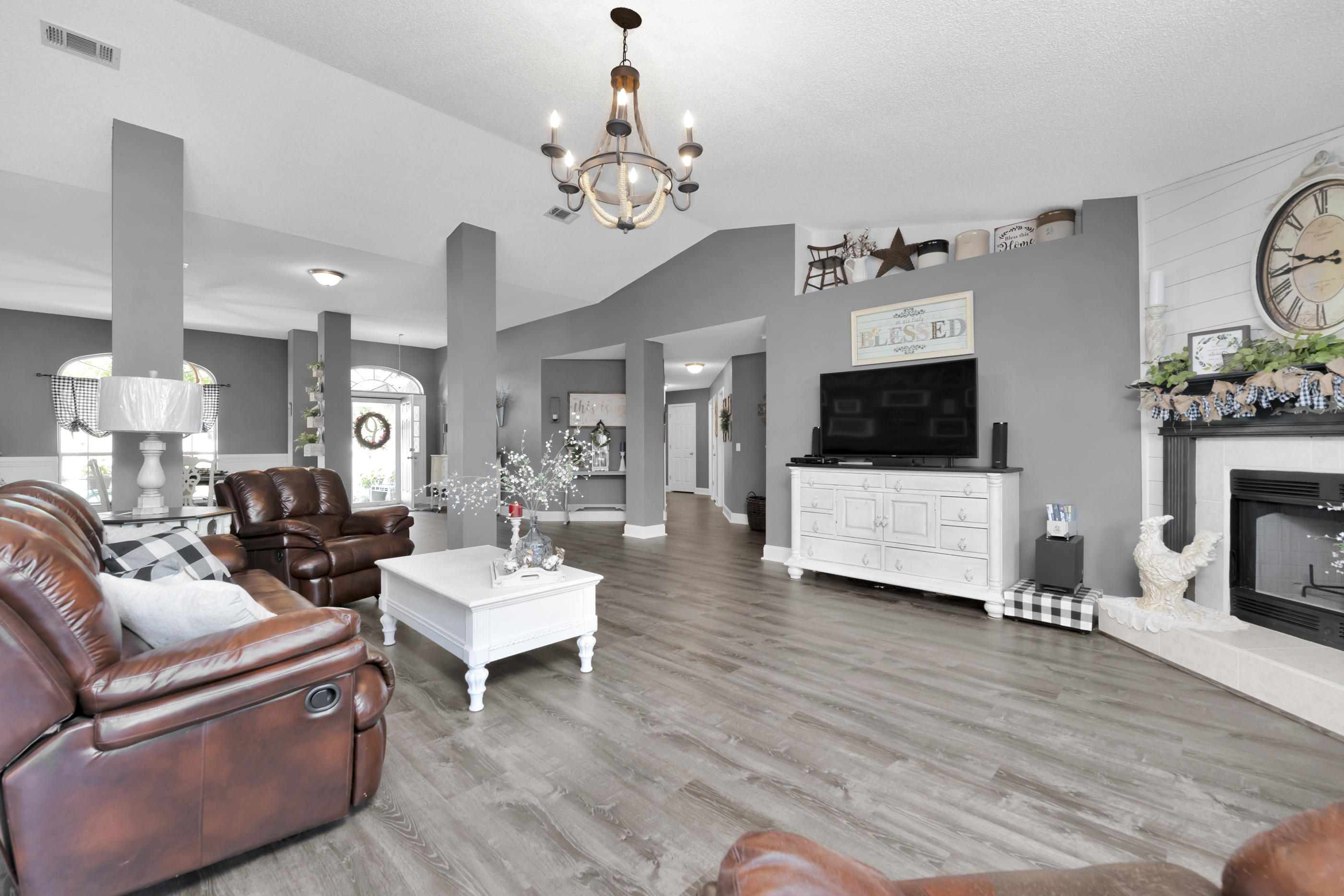 228 Raptor Drive Crestview, FL 32536 - Photo 5 of 43 Gallery Image 5