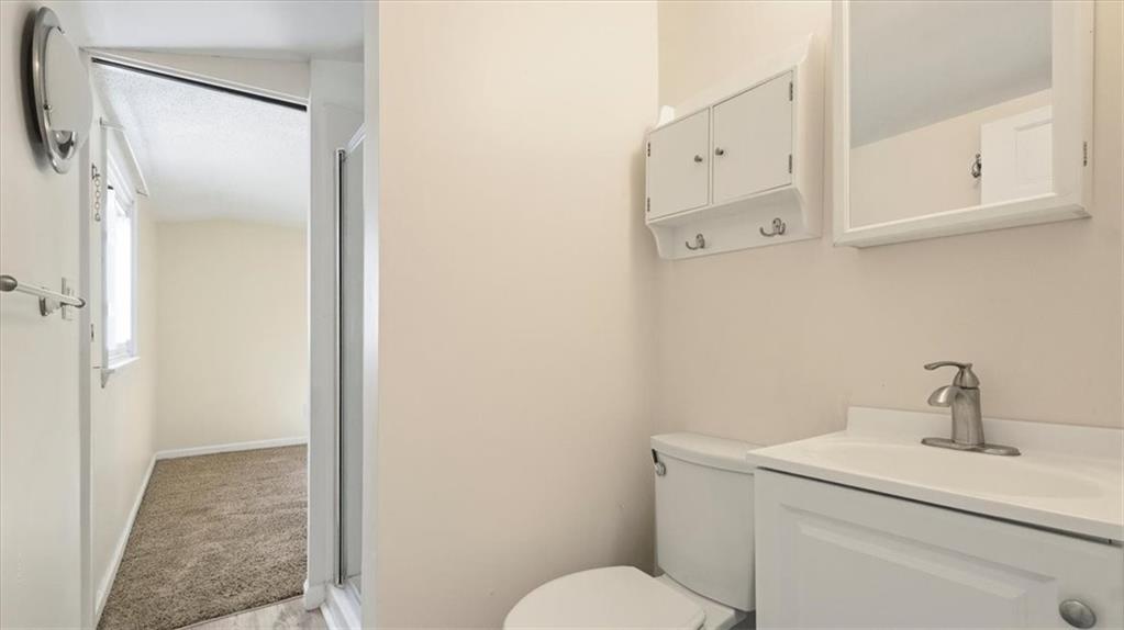 1039 Locust Street Kansas City, KS 66103 - Photo 19 of 25