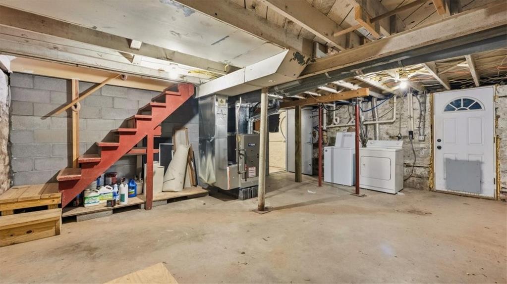 1039 Locust Street Kansas City, KS 66103 - Photo 22 of 25